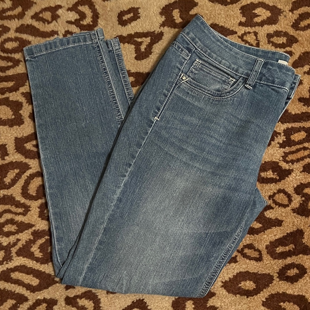 White House Black Market Straight Leg Blue Jeans